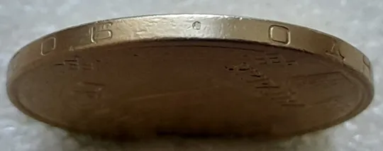 (5383) 1 гривня 2006 зминання букв "...ОДИМИР ВЕ..." на реверсі + викрошки на гурті (1 гривна 2006 брак) Продаж