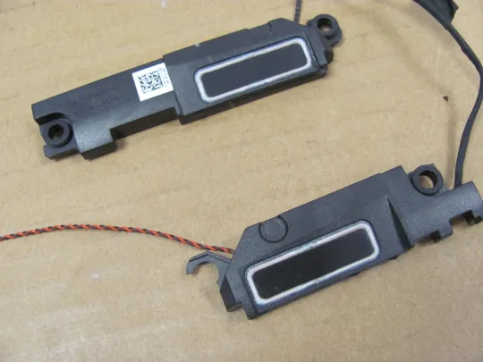 номер0777-42 динаміки 0CTG37 PK23000ZK00 для Dell Alienware M15 R2  оригінал Продаж