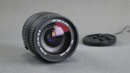 Об&#039;єктив Canon EF, EF-S зум объектив Sigma 28-105mm f/3.8-5.6 AF IF UC-III Aspherical Ф62mm Вживане Недорого
