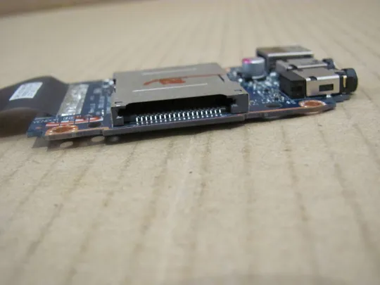 номер0010-33 USB Audio SD Card Reader Board LS-8003P для LENOVO Y580 Y585 оригінал Продаж