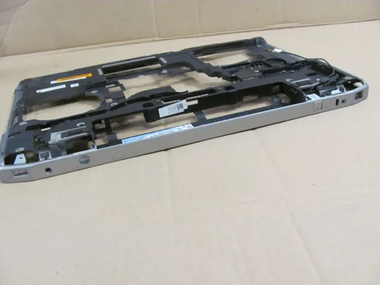 372-14 Кришка дно піддон корпуса 06CX42 AM0FH000100  для DELL LATITUDE E6520  оригінал Характеристики