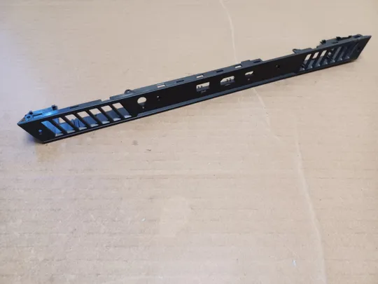 номер1053-20 заглушка корпуса  Пробка Заглушка роз’єму Кришка порту 0MRC8N AP3ZZ000202 для Dell G15 5530 5531 5535 оригінал Ціна