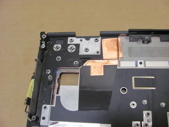 номер1002-4 корпус кришка Палмрест корпус топкейс Верхня панель палмрест cover-C тачпад  01VVYH  AP2V4000D01 для Dell Precision 7750 оригінал в Україні