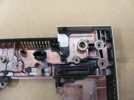 605-7  Кришка панель палмрест  6070B1225101 L21975-001  для HP EliteBook 840 G5  оригінал Недорого