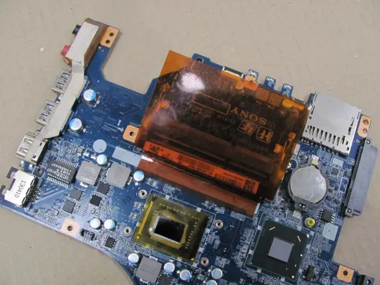 89-30 материнська плата  DA0HK8MB6E0 SR0V4 для  SONY SVF14 SVF142 SVF142C29M   оригінал Недорого