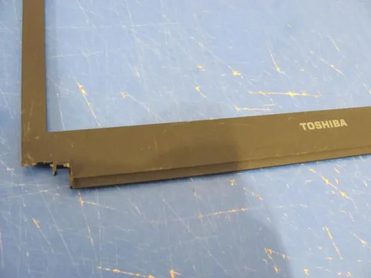 №241-4 рамка матриці GM903128021A для TOSHIBA TECRA R840 R845 оригінал З аукціону