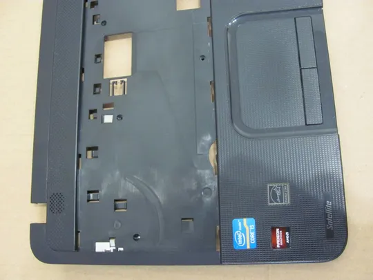 503-2 Кришка панель палмрест тачпад 13N0-ZWA0W01 для Toshiba Satellite C850, C850D оригінал З аукціону
