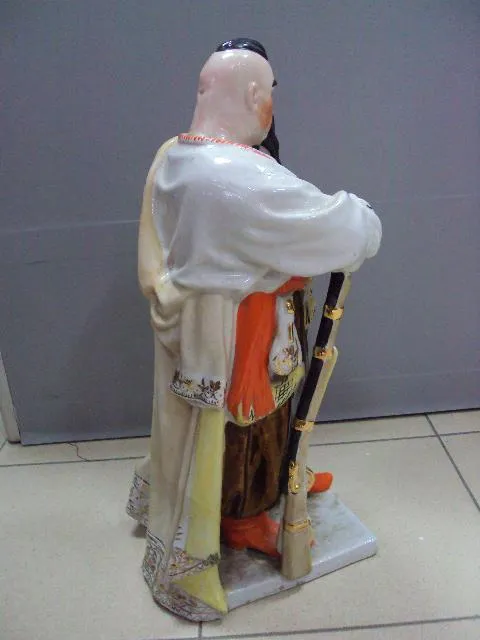 Фигура фарфор статуэтка полонное зхк козак Тарас Бульба в золотых штанах большой 48,5 см №10034 Продаж