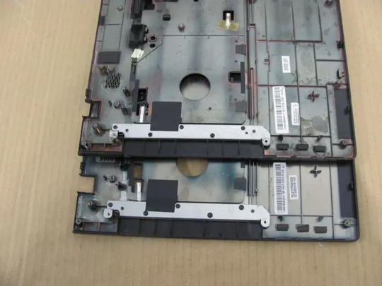 номер0299-1 Кришка панель палмрест та тачпад 13N0-B5A0411 для LENOVO IdeaPad G710 G700 оригінал Де купити