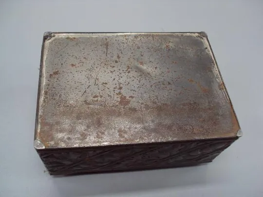 Шкатулка металл узор листья листочки размер 11,5 х 8,5 см №13164 Інтернет-аукціон