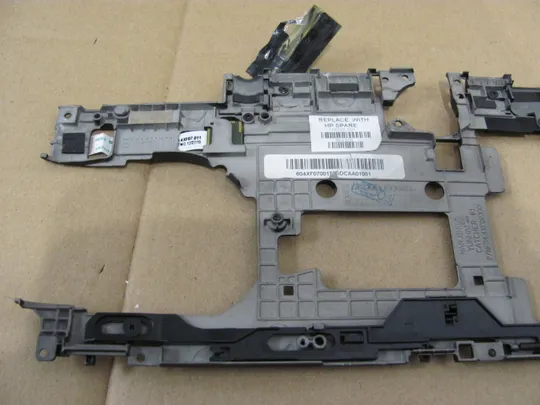 443-10 кріплення корпуса 716739-001 для  HP EliteBook Revolve 810   оригінал Характеристики