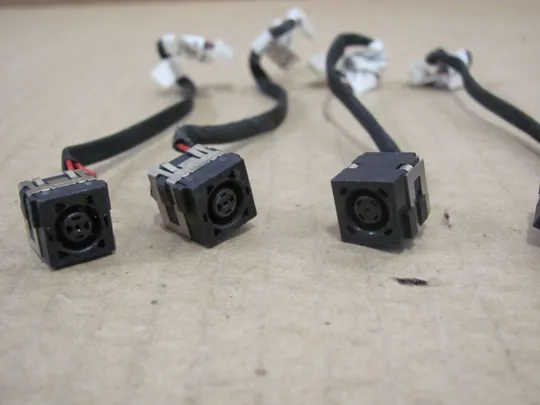 Купити номер0285-31 роз&#039;єм живлення Роз&#039;єм зарядки Гніздо живлення Штекера живлення Зарядний порт Роз&#039;єм адаптера живлення power connector  0XW85C 350712F00-600-G для DELL LATITUDE E5420 оригінал