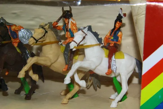 ІНДІАНЦІ НА КОНЯХ индейцы BRITAINS 54мм Англія  НАБІР №7404 З аукціону