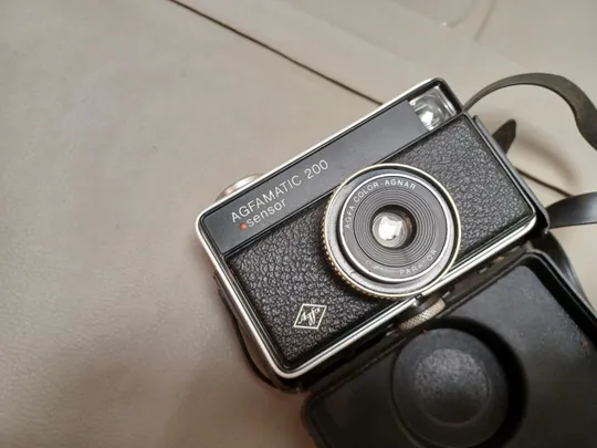 0571 фотоапарат Agfa Agfamatic 200 Sensor НІМЕЧЧИНА З аукціону