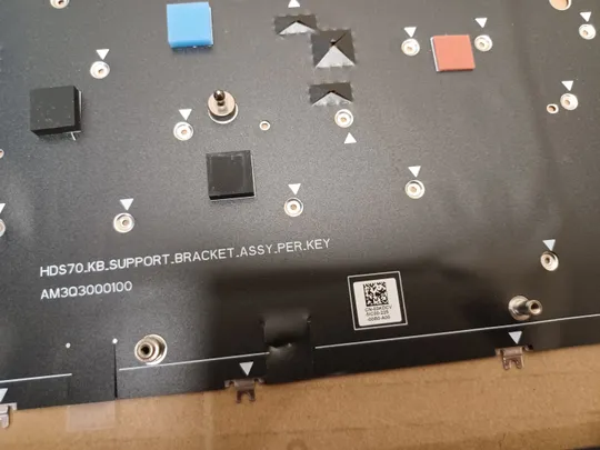 номер1057-29 Keyboard Клавіатура 009WF4 PK133Q21A16 03KDCV для Dell Alienware x17 R2 оригінал Де купити