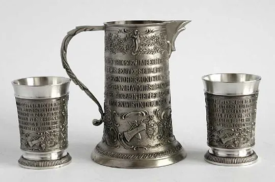 Купити Олов'яний глечик і 2 келихи Lindenwirtin Німеччина