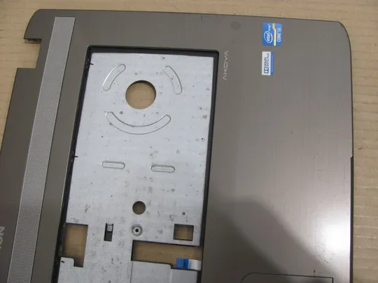 477-5 Кришка панель палмрест та тачпад 13N0-BNA1402 для MEDION E7223 оригінал З аукціону