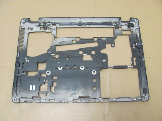 Купити номер0924-3 Кришка дно піддон корпуса нижний корпус 6070B0676404 6070B0676402 779684-001 730950-001 для HP EliteBook 745 840 G1 G2 оригінал