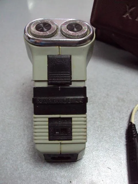 Электрическая бритва электробритва Харьков 44 с футляром №1330 Продаж