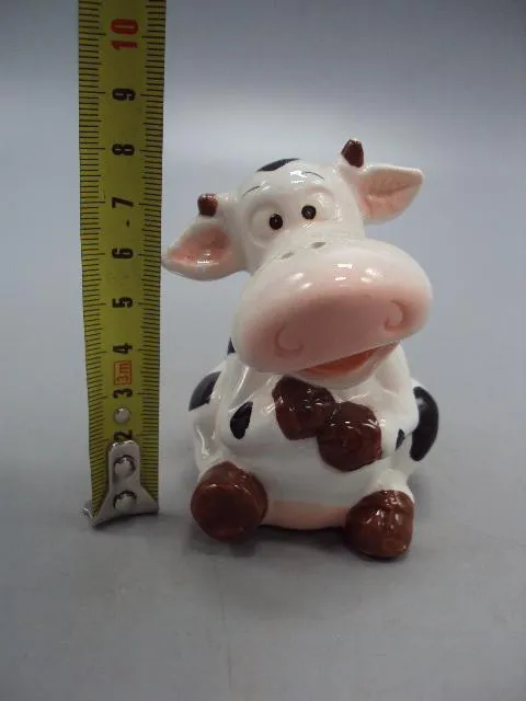 Фигура фарфор статуэтка Европа корова буренка коровка высота 8 см кракелюры №15037 Де купити