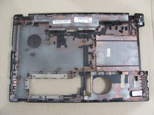 Купити номер0254-14 Кришка дно піддон корпуса Нижний корпус(дно)для ноутбука низ дно поддон Нижняя часть AP0FO000400  для EMACHINES E442 PEW86  оригінал