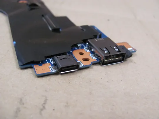 735-10 материнська плата SR2F0 i5-6300U 01ER445 448.0AB08.0011 для Lenovo Thinkpad T570 P51S оригінал Недорого