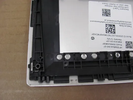 824-11 Кришка дно корито піддон корпуса 6070B1846001  для HP EliteBook 840 845 G7 оригінал З аукціону