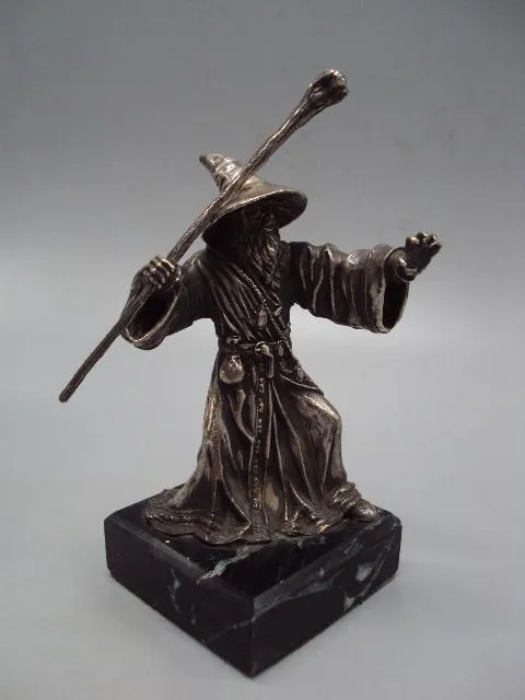 Купити Фигура на подставке статуэтка Гендальф Властелин колец Гэндальф серебро 925 проба вес 291,98 г №9433