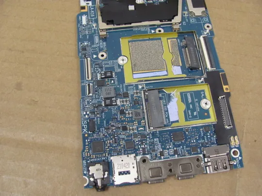 840-46 материнська плата SRK03  I5-1145G7 FDB41\FDB42 LA-K161P  для Dell Latitude 9420 2-in-1  оригінал Де купити