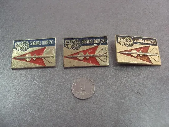 знак комсомол FDJ гдр игра сигнал 20 лот 3 шт №6233 Ціна