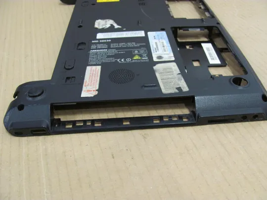 488-1 Кришка дно піддон корпуса 60.4MX01.002 для MEDION P6816 E6228 оригінал Інтернет-аукціон