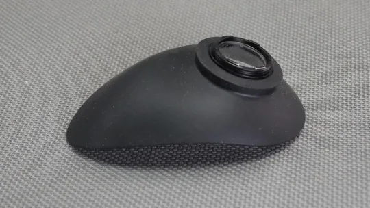 Купити Наглазник резиновый универсальный с металлическим каркасом под резьбовое крепление Ф=22мм