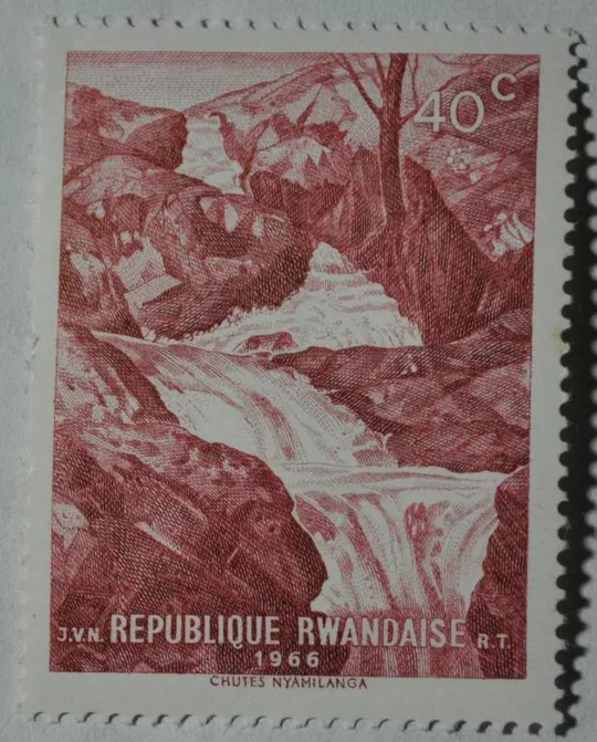 Руанда Горы Водопад 1966 Ціна