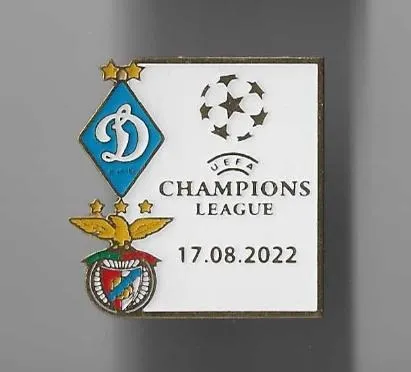 фото, Футбол значок ФК Динамо Киев Украина - ФК Бенфика Португалия Лига Чемпионов 2022-23