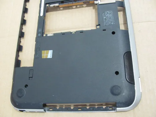 567-1 Кришка дно піддон корпуса 0K1R3M для DELL Inspiron 15R 5520, 7520, 5525 оригінал З аукціону