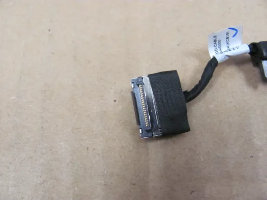 743-12 Шлейф Sata HDD/SSD 0HW01M DDAM9AHD000 для Dell Inspiron 15 15-7000 7559 5599 7559 7557 7547 7548 оригінал З аукціону