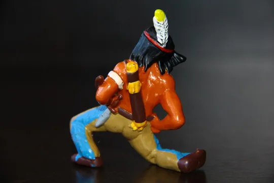 Купити индеец с луком 65-70мм BULLY BULLYLAND ФРГ резина