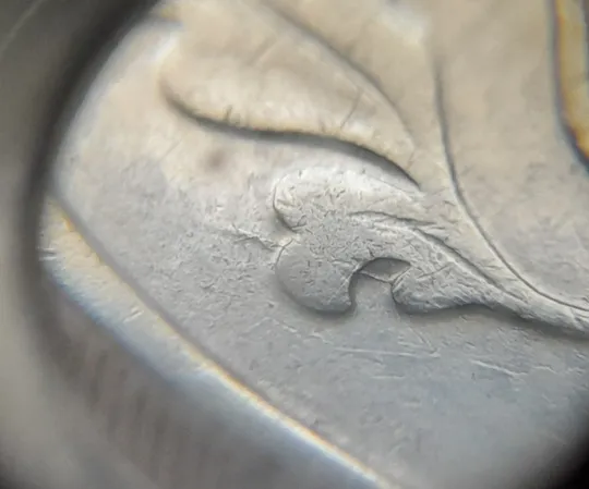 (6722) 50 копійок 1992 1АВм гарні розколи на аверсі у лівому нижньому листку (50 копеек 1992) Де купити