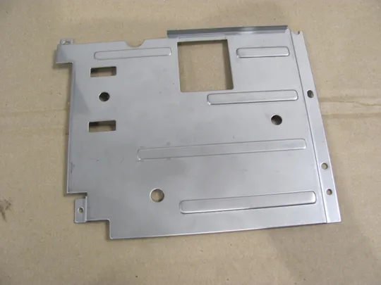 661-7 комплектуюче кріплення  для  Fujitsu Celsius H760 H770 оригінал Ціна