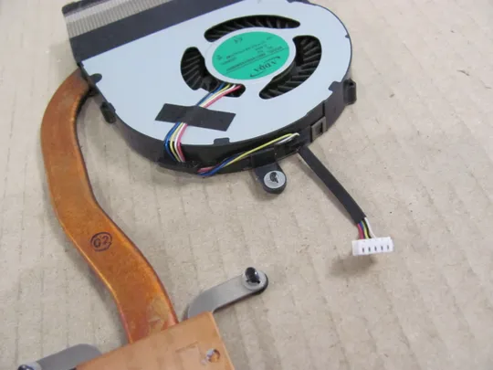 386-31 система охолодження 3QBM5TMLV40  для   Lenovo IdeaPad B5400  M5400 оригінал З аукціону