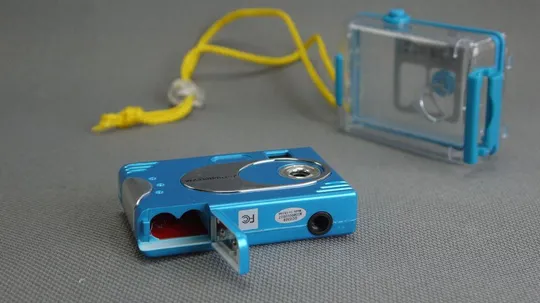 Цифровая камера Waterproof с влагозащитным боксом Вживане Інтернет-аукціон