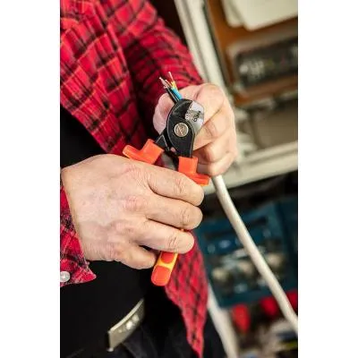 Кабелерез Neo Tools диэлектрический, 160 мм, 1000V, CrV (01-233) З аукціону