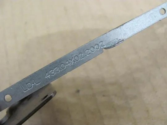 №359-4 кріплення з петлями 433.04X02.2002 для ACER E5-773G E5-722 оригінал Продаж