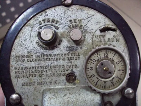 Часы настольные HAMMOND synchronous USA США высота 14 см №11400 Характеристики