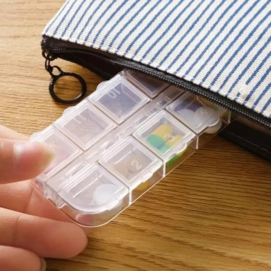 Контейнер органайзер для бисера на 12 ячеек 13*5*1 см прозрачный пластик Продаж