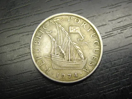 фото, 5 ескудо 1974 Португалія