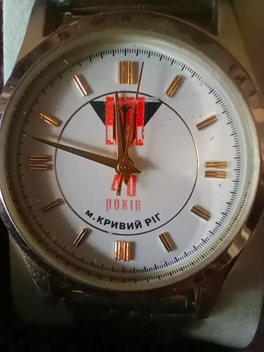 Купити Часы механические наручные.