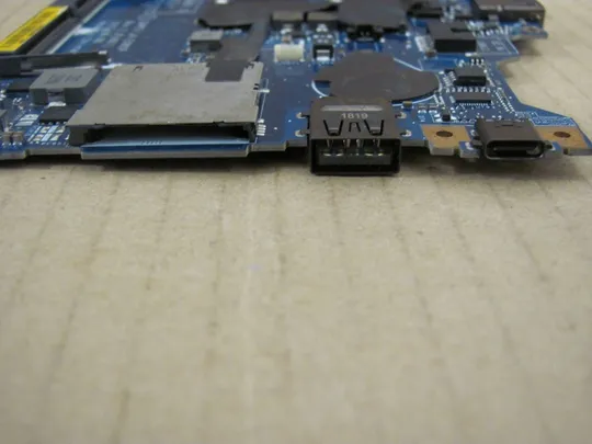 68-45 материнська плата i5-7300U SR340 LA-E081P для Dell Latitude E5480 Продаж