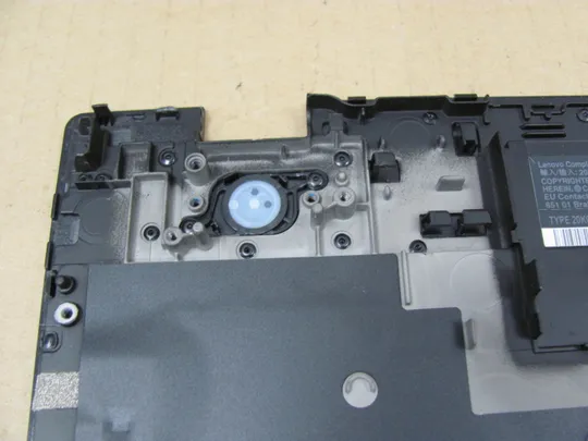 735-1 Кришка панель палмрест 460.0AB0A.0002 01ER047  для Lenovo Thinkpad T570 P51S оригінал Недорого