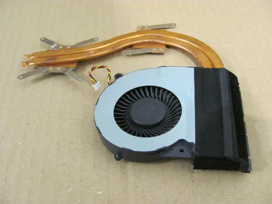 502-5 система охолодження H000037360 H000037640 H000050270 для Toshiba Satellite C850 L850 C855 L855 оригінал Недорого